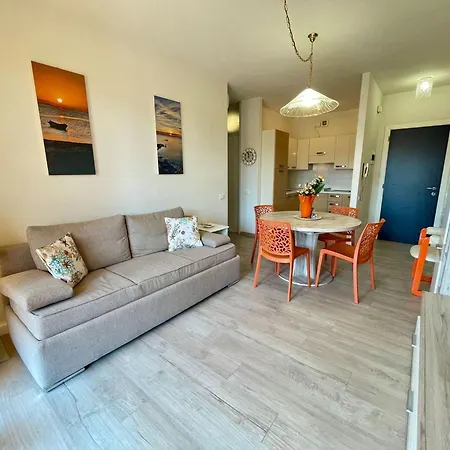 Cozy Flat 370m From The * Porto Santa Margherita di Caorle